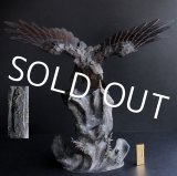 Japanese Antique Bronze HAWK EAGLE Artist Signed STATUE Okimono