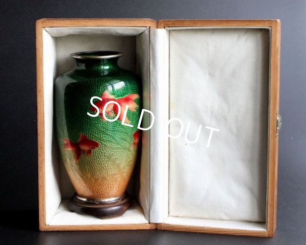 Photo3: Antique Japanese Gold fish signed Cloisonne Enamel Vase with wood box