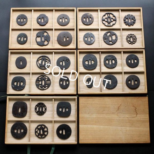 Photo2: Japanese Antique SAMURAI Tsuba 30 pieces Set w/Collection box KATANA WAKIZASHI