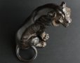 Photo7: Great Antique Meiji Japanese Rare Sitting Tiger Bronze Statue Figurine 4.3kg