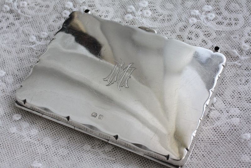 STERLING SOLID SILVER CARD CASE / AIDE MEMOIRE / PURSE 1922