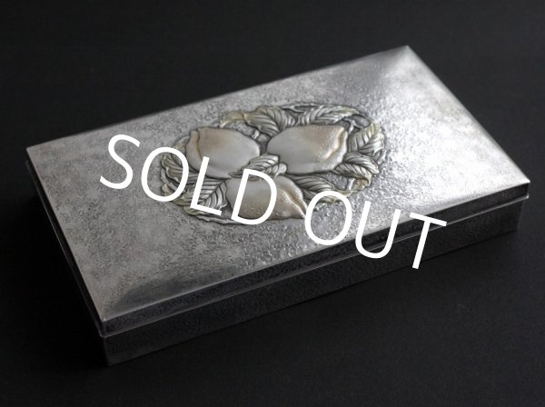 Photo1: FINE JAPANESE SOLID STERLING SILVER JEWELRY OR CIGARETTE CASE BOX PEACH RELIEF