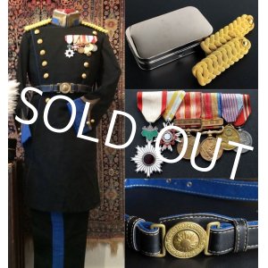 Photo: WWII Japanese Army Formal Jacket,Pants,GUNTO Sword Belt,6 Medals,Shoulder Boards